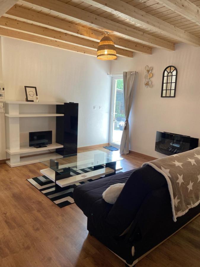 Le Noyer: Petit Chalet Cosy Proche De Mulhouse Riedisheim Eksteriør billede