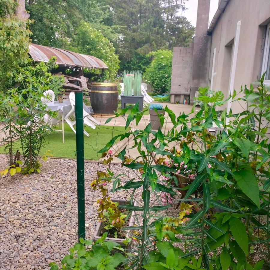 Le Noyer: Petit Chalet Cosy Proche De Mulhouse Riedisheim Eksteriør billede